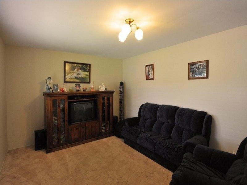 31 Stumm Street, Kearneys Spring QLD 4350