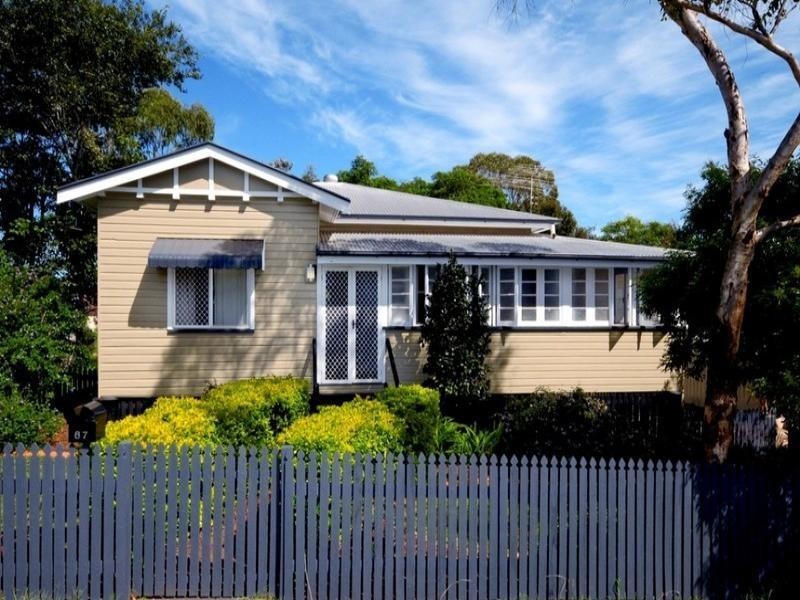 67 Gordon Avenue, Newtown QLD 4350