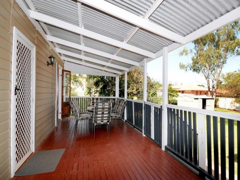 67 Gordon Avenue, Newtown QLD 4350