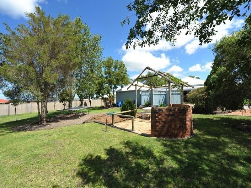 12 Bunkers Hill School Road, Westbrook QLD 4350