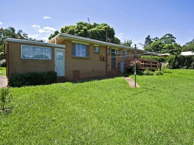 8 Tracey Street, Rangeville QLD 4350