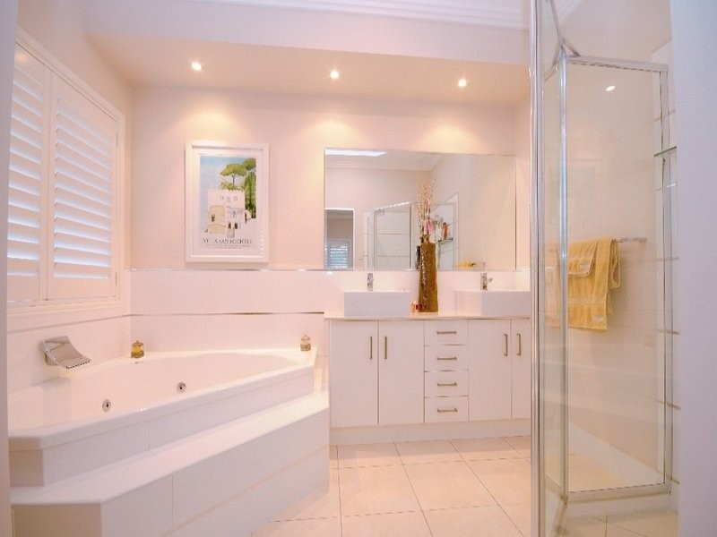 39 Piccadilly Court, Mount Lofty QLD 4350
