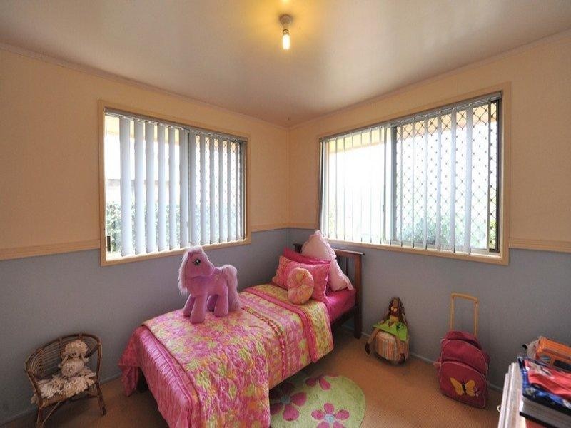 10 Richmond Drive, Wilsonton QLD 4350