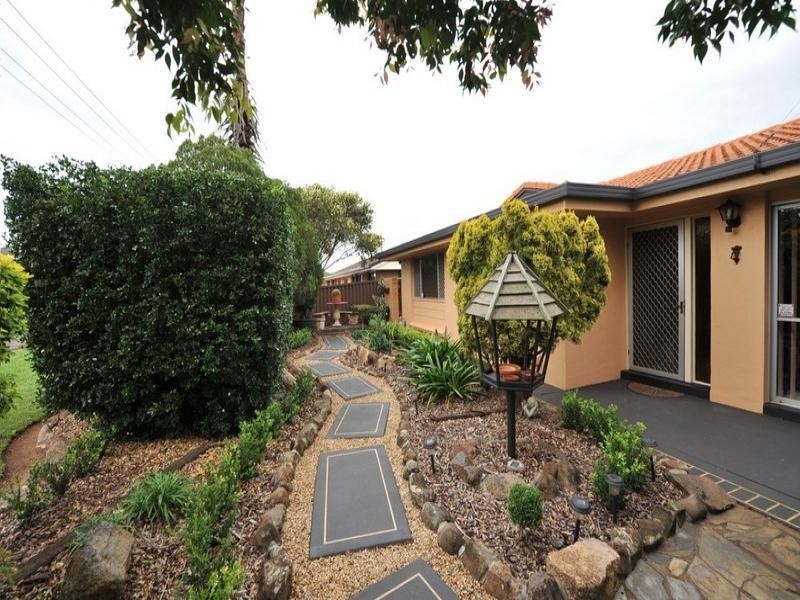 10 Richmond Drive, Wilsonton QLD 4350