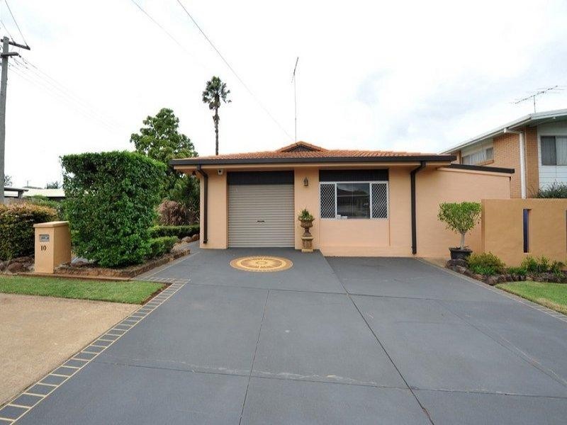 10 Richmond Drive, Wilsonton QLD 4350