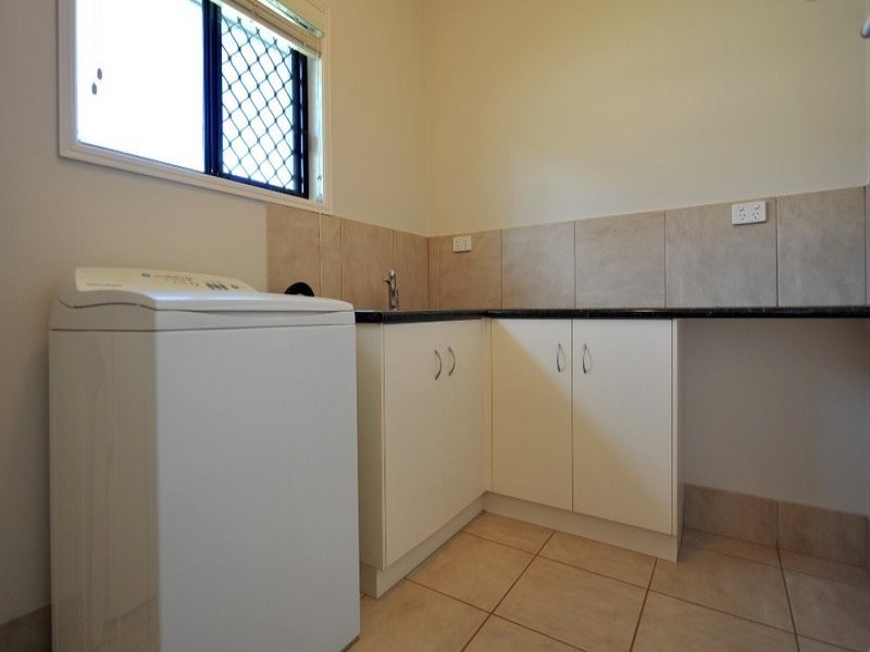 27 Polzin Road, Highfields QLD 4352