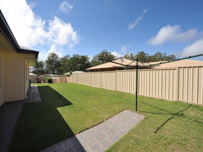 27 Polzin Road, Highfields QLD 4352