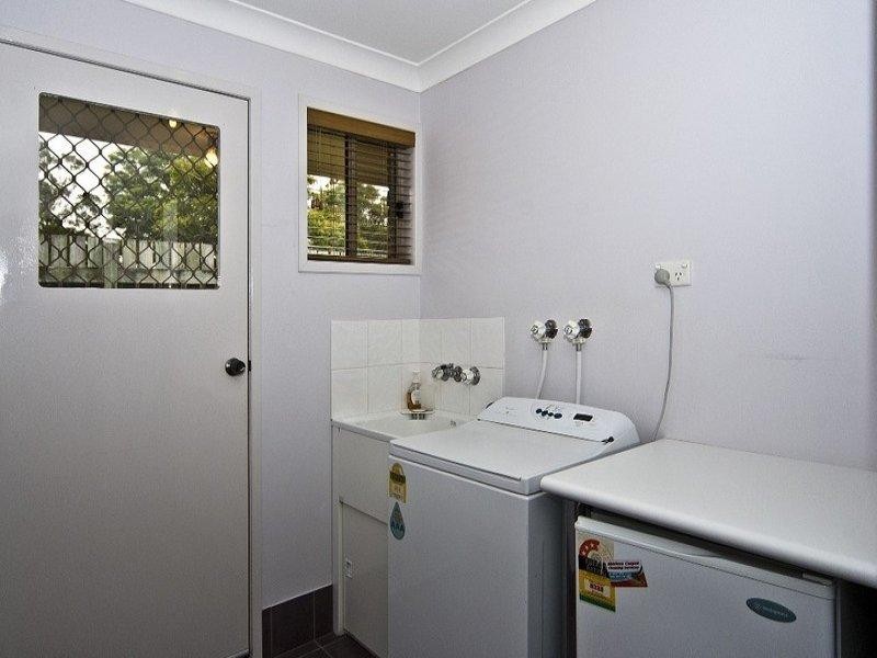 25 Jellicoe Street, Mount Lofty QLD 4350