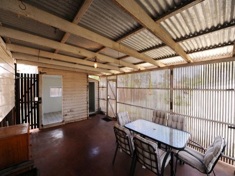 32 Isaac Street, North Toowoomba QLD 4350