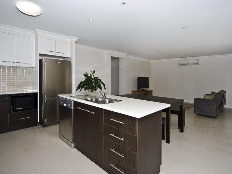 13 Barambah Drive, Glenvale QLD 4350