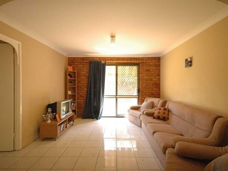 7 Hampton Street, Newtown QLD 4305