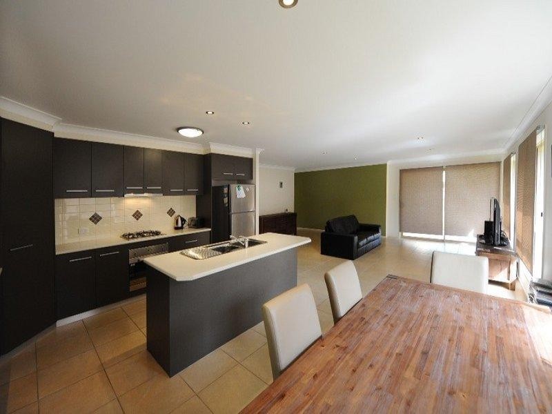 5 Moorina Drive, Harristown QLD 4350