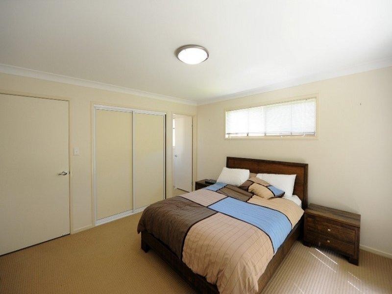 5 Moorina Drive, Harristown QLD 4350