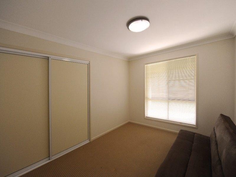 5 Moorina Drive, Harristown QLD 4350