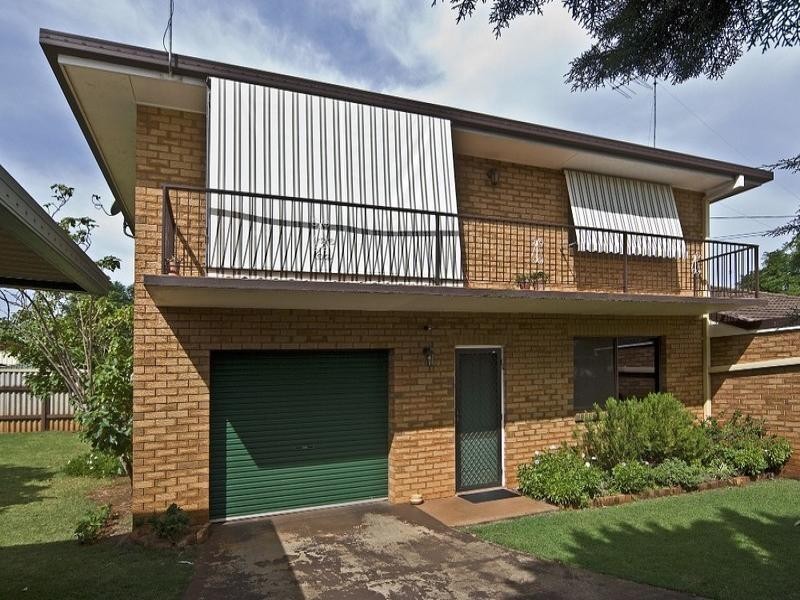 2/29 Coates Street, Kearneys Spring QLD 4350