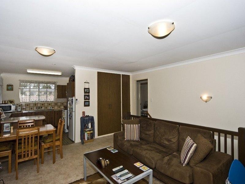 2/29 Coates Street, Kearneys Spring QLD 4350