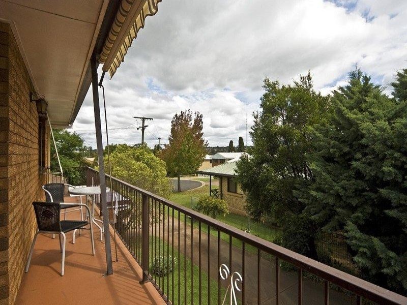 2/29 Coates Street, Kearneys Spring QLD 4350