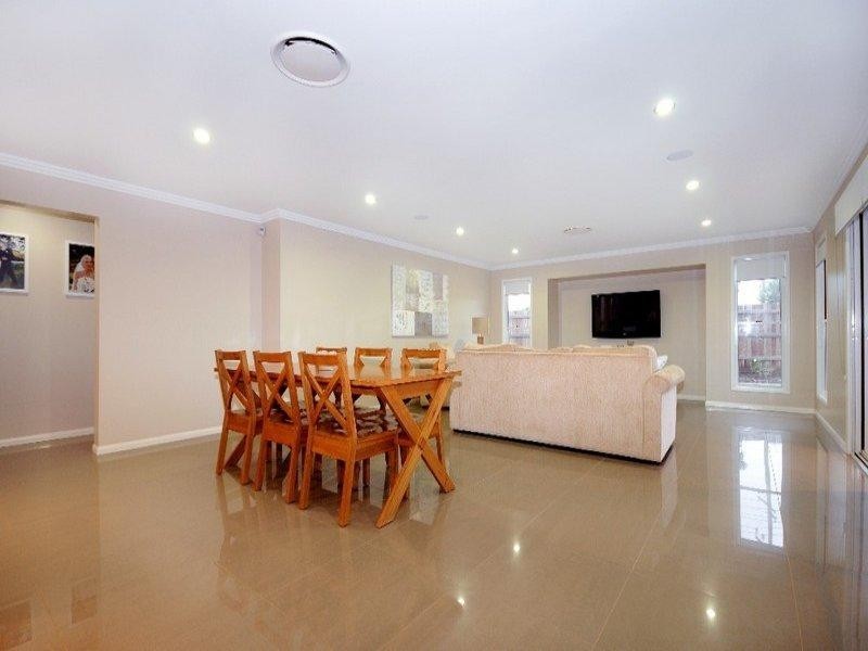 6 Pendrea Close, Highfields QLD 4352