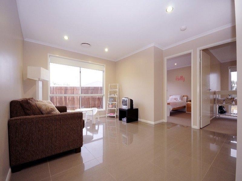 6 Pendrea Close, Highfields QLD 4352