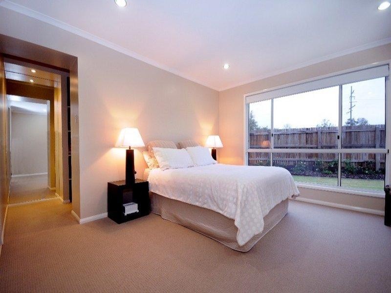 6 Pendrea Close, Highfields QLD 4352