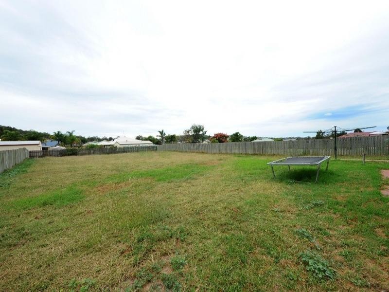 37 Belclaire Drive, Westbrook QLD 4350