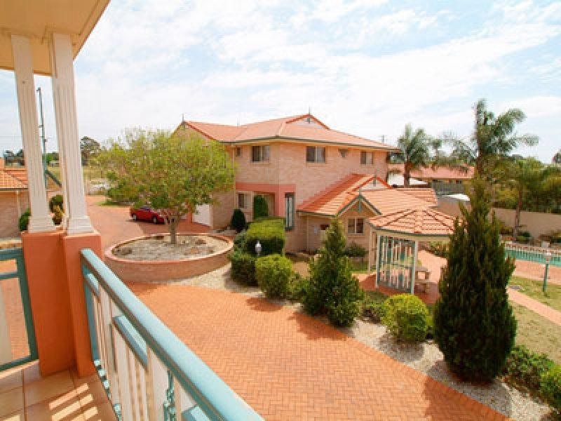 9/484 West Street, Kearneys Spring QLD 4350