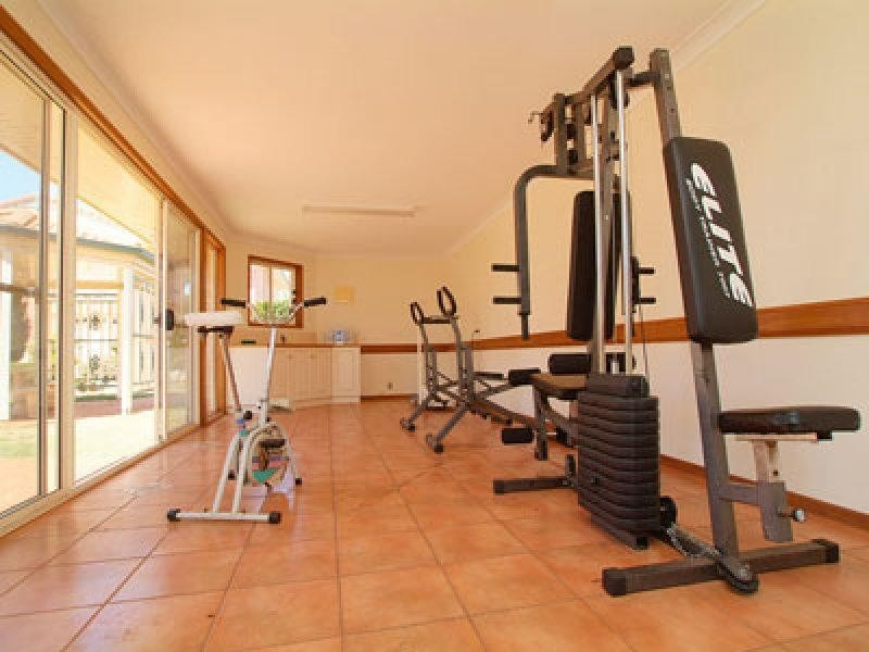 9/484 West Street, Kearneys Spring QLD 4350