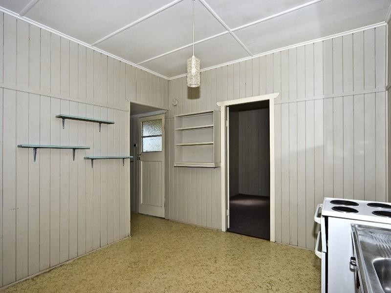 4 Seaton Street, South Toowoomba QLD 4350