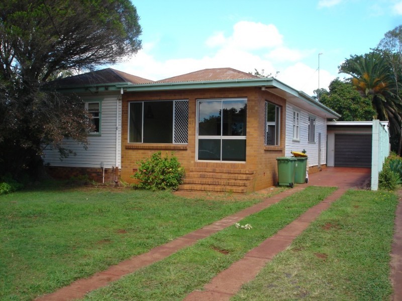47 Drayton Street, Harristown QLD 4350