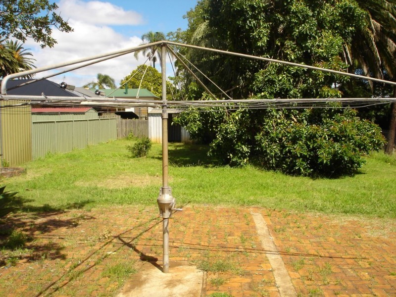 47 Drayton Street, Harristown QLD 4350