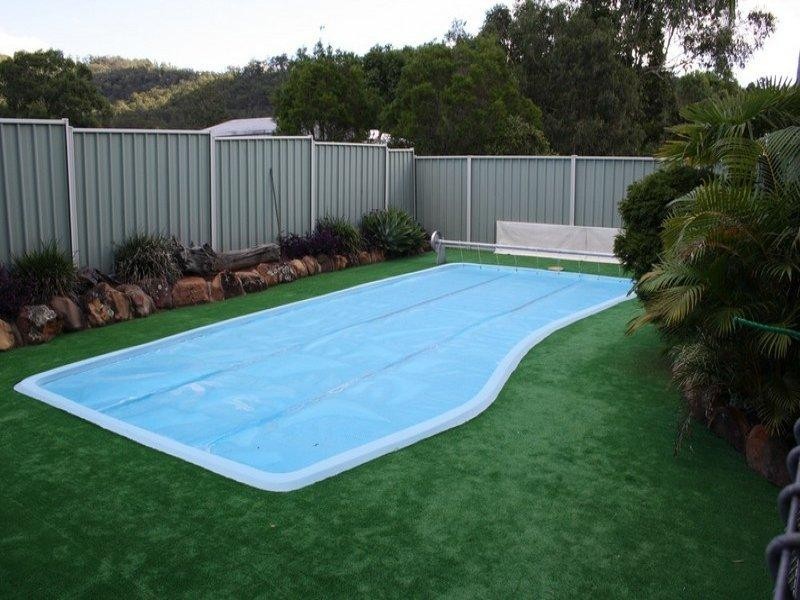 8 Vista Court, Withcott QLD 4352