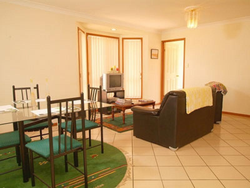 6/484 West Street, Kearneys Spring QLD 4350