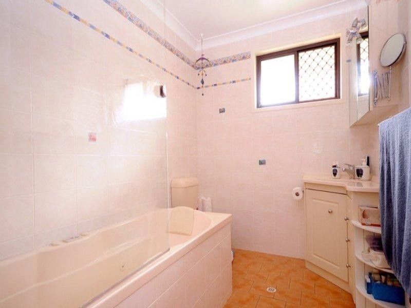 194 Ramsay Street, Centenary Heights QLD 4350