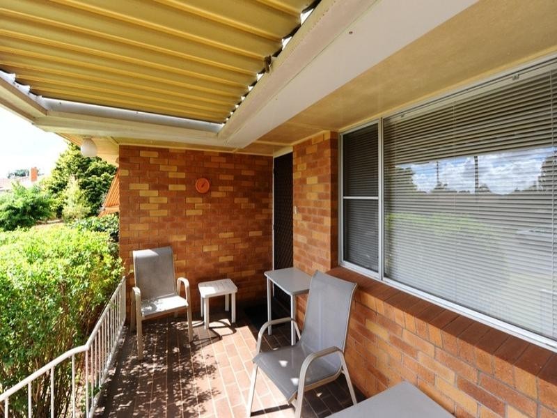 10 Merryl Street, South Toowoomba QLD 4350