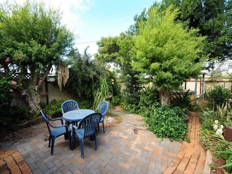 1 O’Connell Street, Southbrook QLD 4363