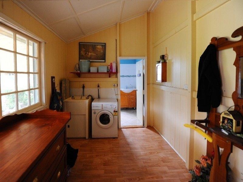 1 O’Connell Street, Southbrook QLD 4363