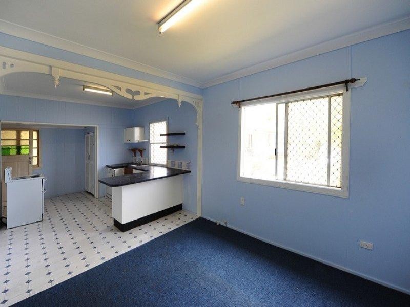 144 Ruthven Street, North Toowoomba QLD 4350