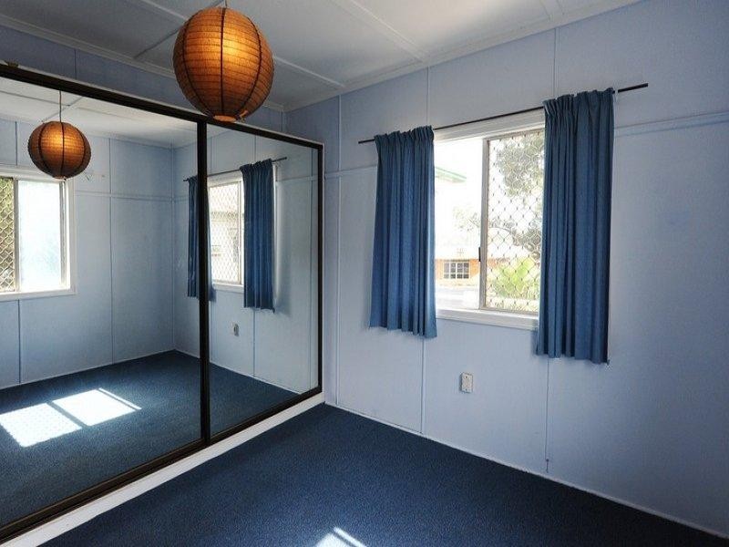 144 Ruthven Street, North Toowoomba QLD 4350