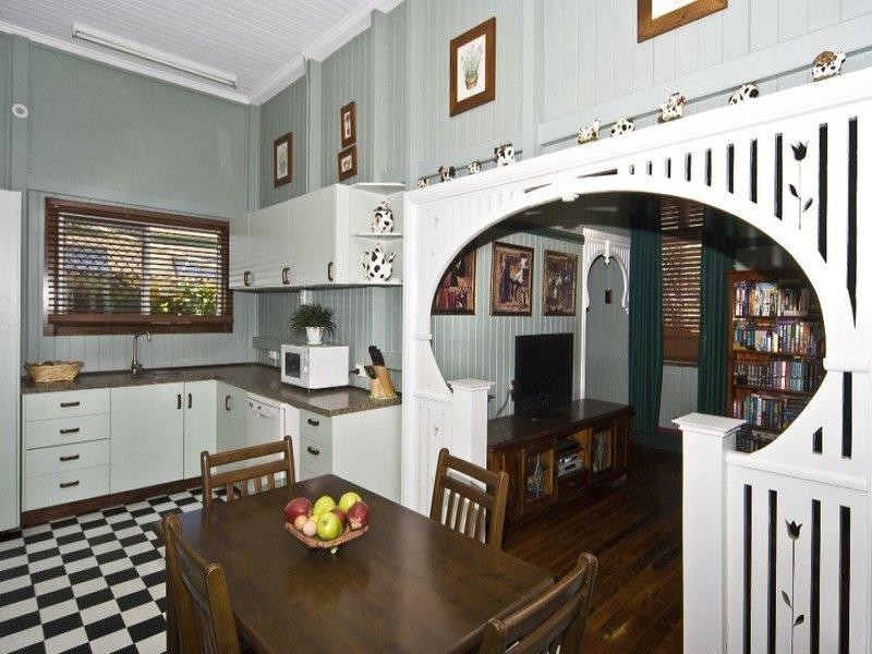 9 Earl Street, Jondaryan QLD 4403