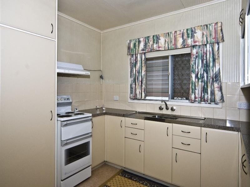 21 Gaydon Street, Newtown QLD 4350