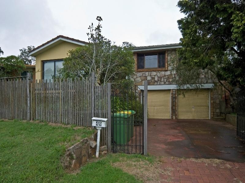 49 Martini Street, Mount Lofty QLD 4350
