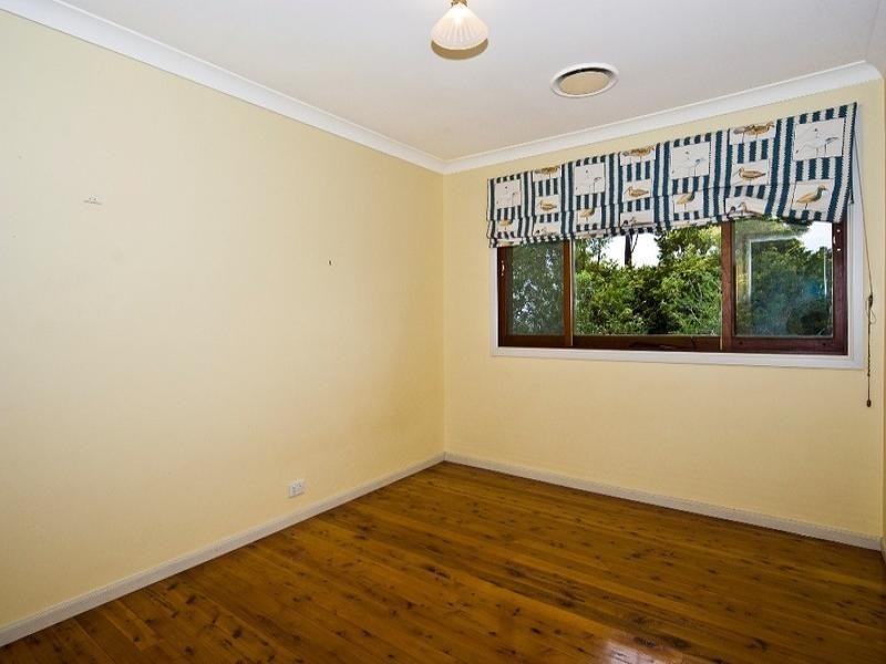 49 Martini Street, Mount Lofty QLD 4350