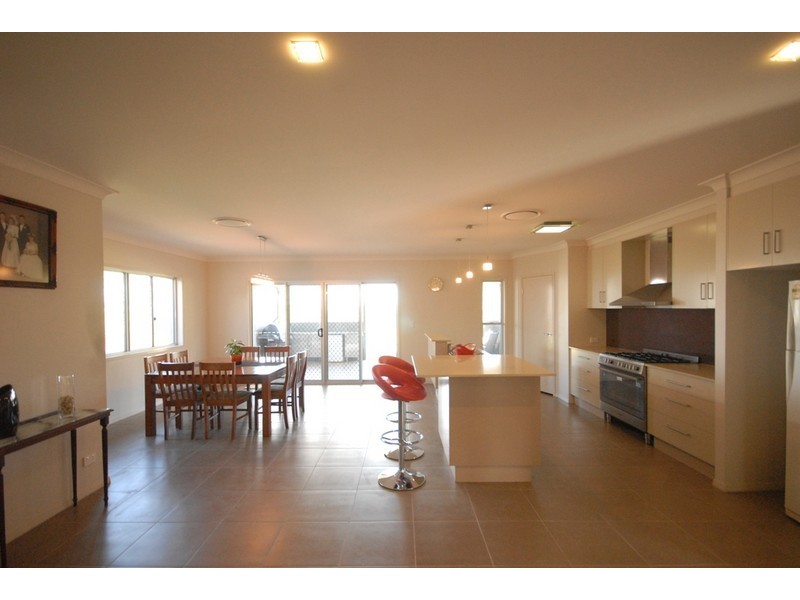 19 Bogong Court, Spring Bluff QLD 4352