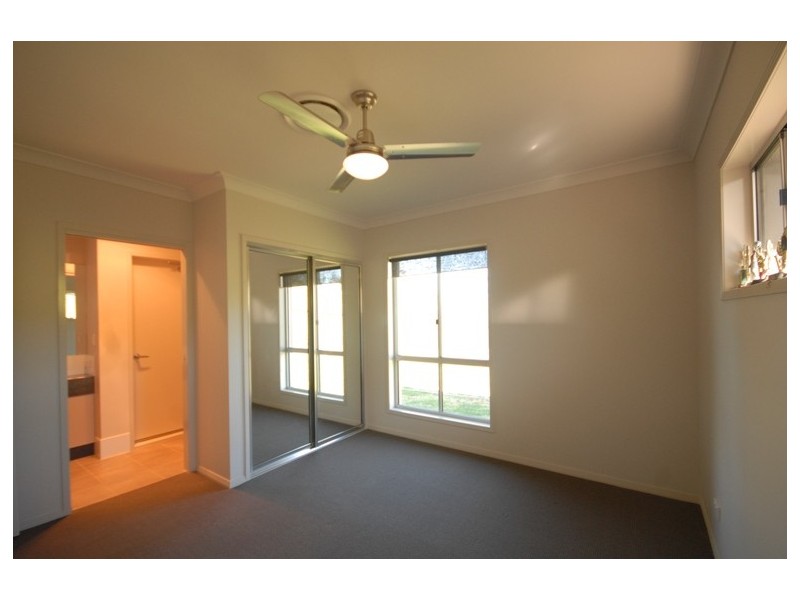 19 Bogong Court, Spring Bluff QLD 4352