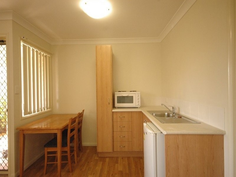 5/306 James Street, Harristown QLD 4350