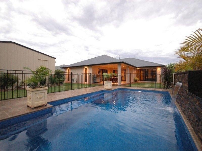 26 Manooka Crescent, Highfields QLD 4352