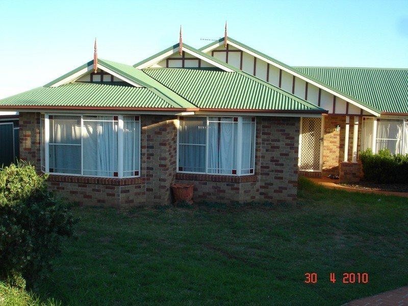 9 Belmond Court, Glenvale QLD 4350