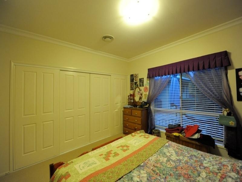 31 Grey Gums Drive, Blue Mountain Heights QLD 4350