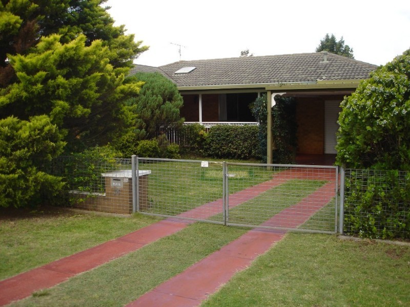 18 Smithfield Street, Harristown QLD 4350