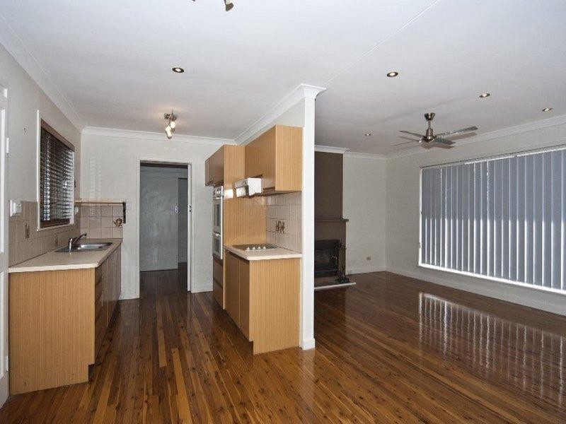 304 South Street, Harristown QLD 4350